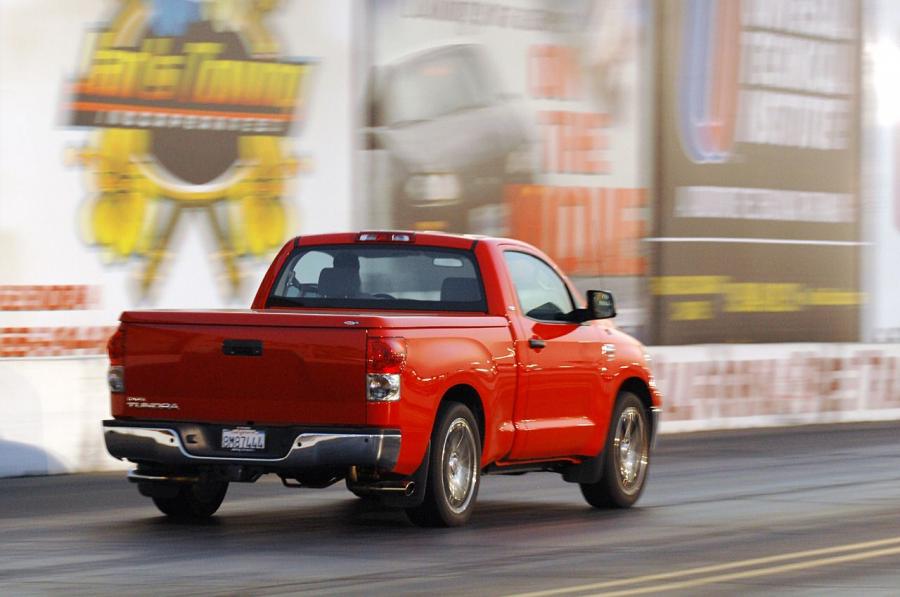  Toyota Tundra by TRD 2008 года  (фото 2 из 41)